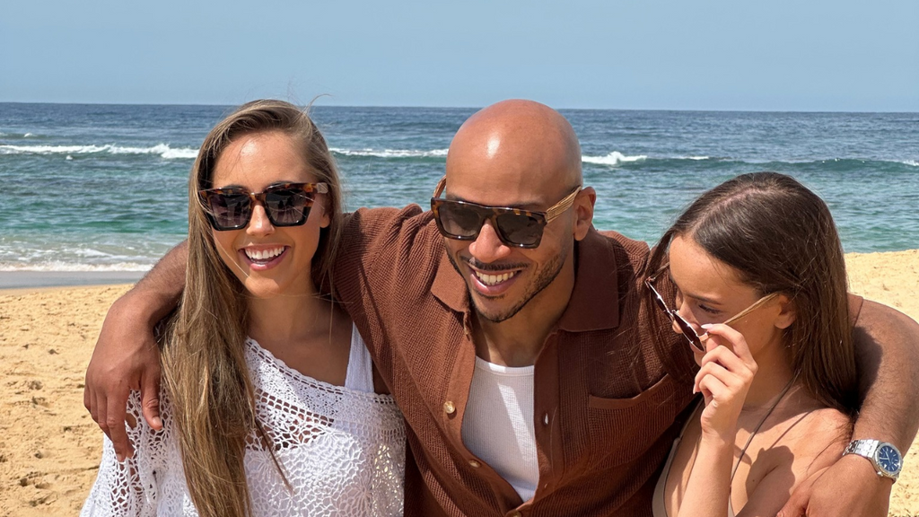 Explore Unique Women's Wooden Sunglasses: Sustainable Style For Every Occasion
