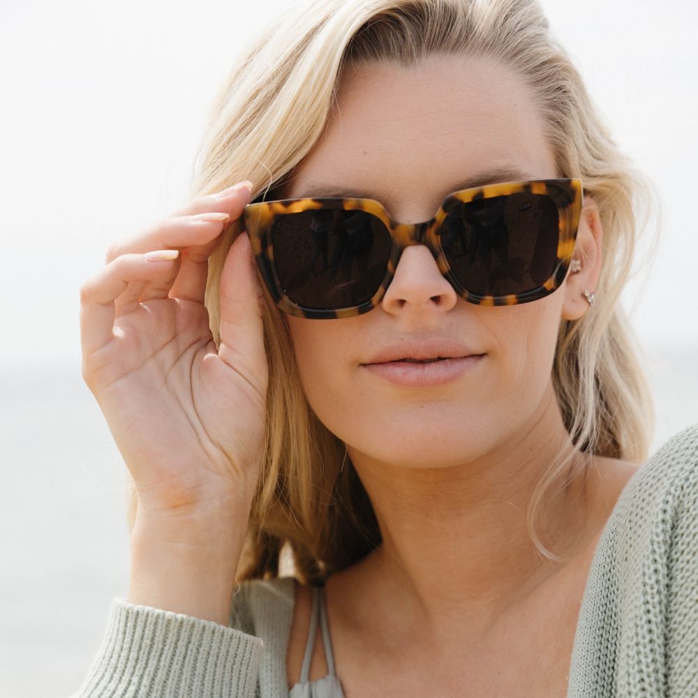 HARPER HONEY TORT l Plant Based Sunglasses l Tortoise Frame l Polarised Lens - Soek Fashion Eyewear Australia