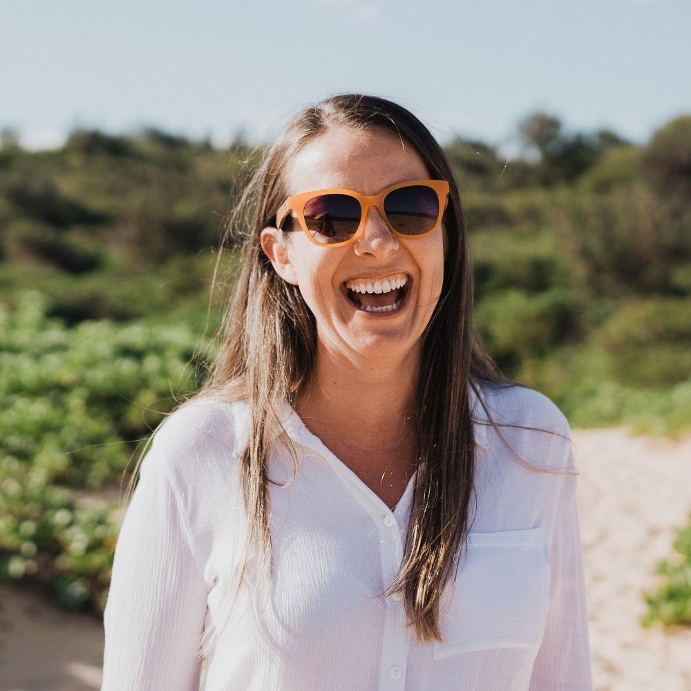 LILA GRACE BURNT ORANGE l Brown Gradient Lens l Walnut Arms - Soek Fashion Eyewear New Zealand